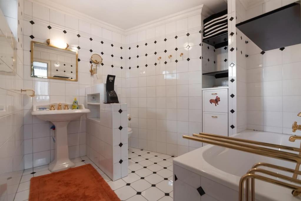 Appartement Klassisches Beim Stephansdom Wenen